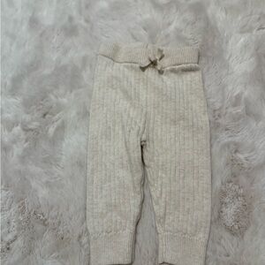 Cream Knit Bottoms 6-9 months